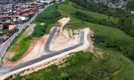 Lote / Terreno de Bairro Para Vender no Parque Paulista em Franco Da Rocha