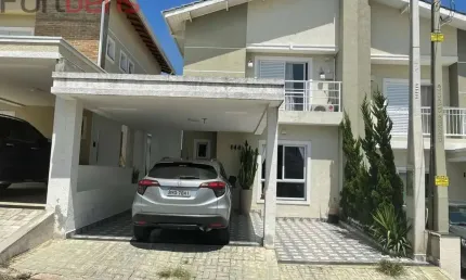 Sobrado Para Vender com 3 quartos 1 suítes no bairro Villa Verde em Franco Da Rocha