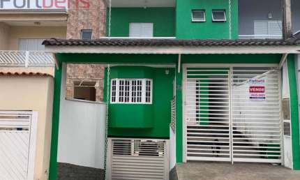 Sobrado Para Vender com 3 quartos 1 suítes no bairro Serpa em Caieiras