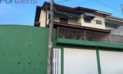 Sobrado Para Vender com 2 quartos 1 suítes no bairro Laranjeiras em Caieiras