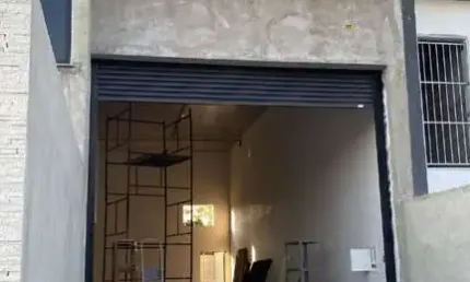 Galpão / Depósito / Armazém Para Alugar no bairro Laranjeiras em Caieiras