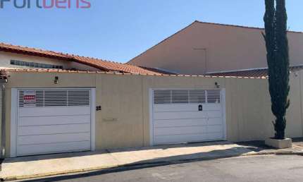 Casa Para Vender com 3 quartos 1 suítes no bairro Laranjeiras em Caieiras