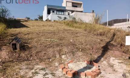 Lote / Terreno de Bairro Para Vender no bairro Laranjeiras em Caieiras