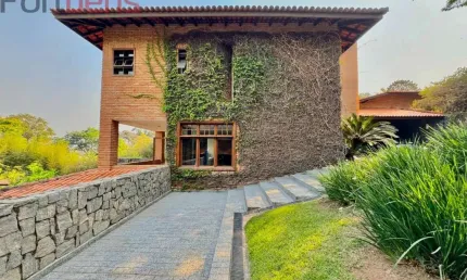 Casa de Condomínio Para Vender com 6 quartos 2 suítes no bairro Altos de São Fernando em Jandira