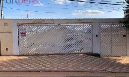 Casa Para Vender com 2 quartos 2 suítes no bairro Região Central em Caieiras