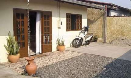 Casa com 3 quartos à venda no Ulysses Guimarães, Joinville 