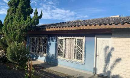 Casa com 4 quartos à venda no João Costa, Joinville 