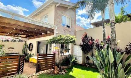 Casa 4 dormitórios ou + para Venda em Jundiaí, Jardim Santa Teresa, 4 dormitórios, 1 suíte, 5 banheiros, 2 vagas