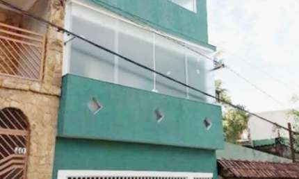 Sobrado residencial para Locação no Jardim Estrela D'alva, próximo Supermercado Barreto e R Ushikichi Kamiya. 2 dorms (1 suíte) e 2 vagas