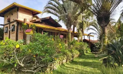 Linda Casa residencial para Locação condomínio fechado, Parque Petrópolis em Mairiporã