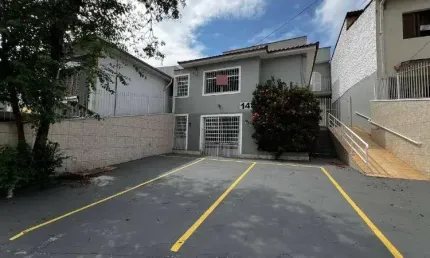 Oportunidade Única, Sobrado comercial para Locação No Tucuruvi, local privilegiado, próximo ao Shopping Trimais, 6 salas e 8 vagas
