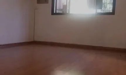 Sobrado residencial para Venda na Vila Ester, ao lado da Avenida Casa Verde e Avenida Braz Leme, 2 dormitórios e 3 vagas de garagem.