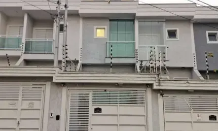 Sobrado residencial para venda na parada inglesa, em excelente localização, à 350 metros do metrô parada inglesa. 3 dorms (2 suítes) e 3 vagas