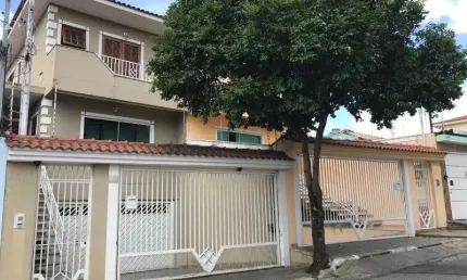 Maravilhoso sobrado para venda na vila gustavo, ótima localização, à 5 minutos do shopping metrô tucuruvi, 3 dormitórios (1 suíte) e 6 vagas