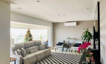 Lindo Apartamento residencial para Venda na Santa Teresinha, excelente localização, ao lado da Avenida Imirim, 3 suítes e 3 vagas de garagem