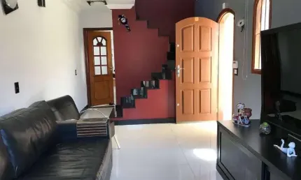 Sobrado para Venda na Vila Dom Pedro II, excelente localização, próximo ao Metrô Parada Inglesa, 3 dormitórios (1 suíte) e 3 vagas de garagem