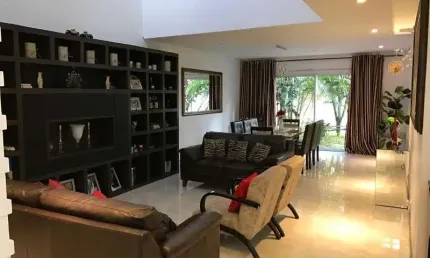 Sobrado em condomínio fechado para Venda na Vila Albertina, excelente localização, ao lado do Pão de Açúcar, 3 suítes, 3 vagas e lazer
