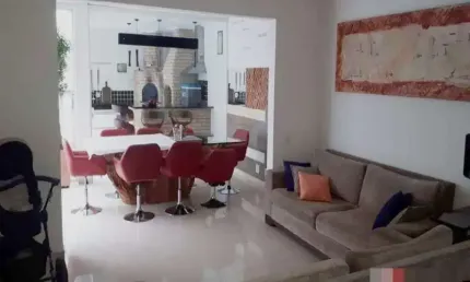 Linda casa em condomínio fechado na vila albertina, próximo ao horto florestal, 4 dormitórios (2 suítes) 3 vagas de garagem e lazer