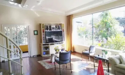 Sobrado residencial para Venda Jardim Franca, São Paulo.  Localizada em região tranquila próximo à padarias, delegacia, bancos e comércios em geral.