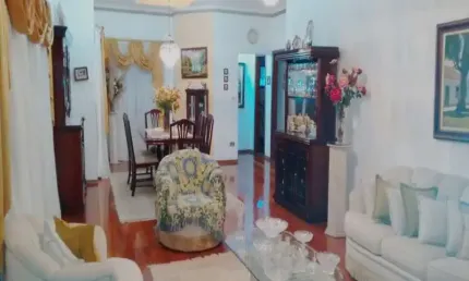 Casa Térrea para venda no Horto Florestal, excelente localização, ao lado da Avenida Nova Cantareira, 5 suítes e 4 vagas de garagem.
