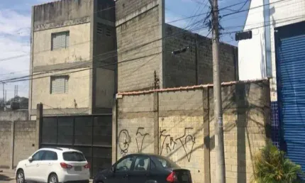 Galpão para venda, no bairro Cidade Industrial Satélite de Cumbica, ótima localização, travessa da Via Dutra logo depois da Ponte de Cumbica