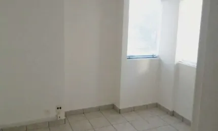 Sala comercial para Venda em Santana, excelente localização, próximo ao Hospital São Camilo, sala com banheiro e 1 vaga