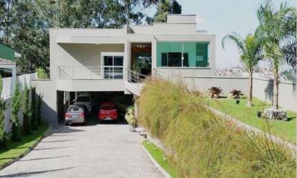Maravilhoso Sobrado Alto Padrão venda no Jardim Ibiratiba, em local privilegiado, próximo à Serra da Cantareira. 6 dormitórios(3 suítes), 16 vagas