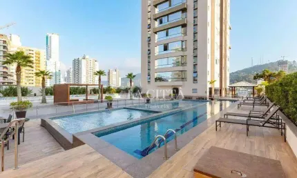 Apartamento com 3 dormitórios para alugar, 92 m² por R$ 7.461,79/mês - Fazenda - Itajaí/SC