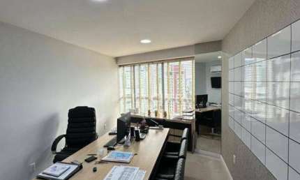 Sala à venda, 108 m² por R$ 1.500.000,00 - Centro - Itajaí/SC