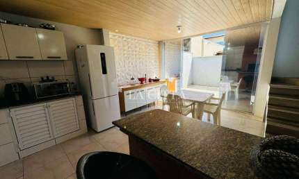 Casa com 3 dormitórios à venda, 115 m² por R$ 750.000 - São Judas - Itajaí/SC