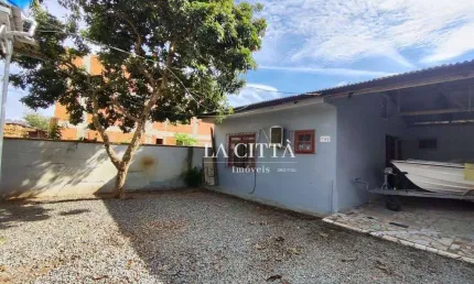 Casa com 3 dormitórios à venda, 100 m² por R$ 760.000 - Gravatá - Navegantes/SC