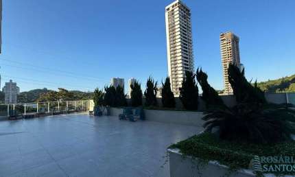 Aconchegante Apartamento no Brava Hill com 02 Dormitórios 01 Vaga na Praia Brava