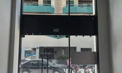 Sala Comercial para Locação com 145.66m² 04 Banheiros 04 Vagas de Garagem no Centro de BC