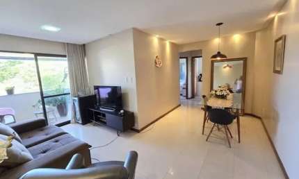 Apartamento a venda no Stiep 3/4,suíte,94m²,varanda,armários