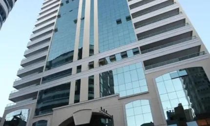 Apartamento com 4 quartos à venda na Rua 246, Meia Praia, Itapema