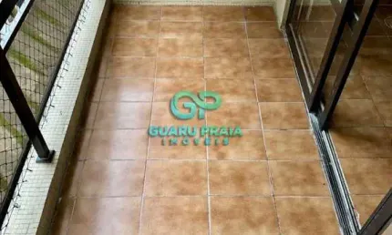 2 dormitórios, sala para 2 ambientes com sacada, vaga de garagem