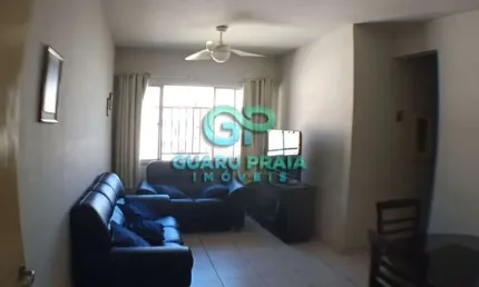 3 dormitórios, sendo 1 reversível, 1 sala de estar espaçosa, cozinha com armários, área de serviço, banheiro social e de serviço