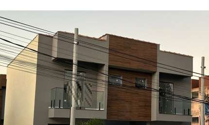 Casa duplex com 2 quartos Baio Fanchen Queimados RJ