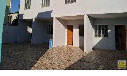 Casa duplex com 2 quartos bairro cerâmica nova iguaçu