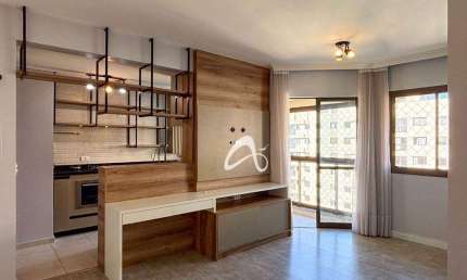 Apartamento semimobiliado à venda, condomínio clube completo, com 2 quartos sendo 1 suíte no Bairro Capão Raso - Curitiba/PR.