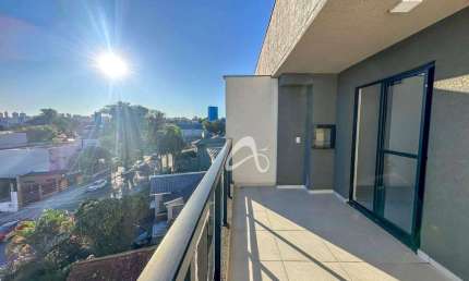 Apartamento Duplex novo à venda, com 02 quartos, sacada com churrasqueira, no Bairro Água Verde, Curitiba/PR.