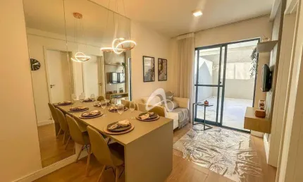 Apartamento Garden planejado e decorado à venda, com 01 quarto no Bairro Água Verde, Curitiba/PR.