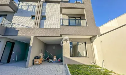 Sobrado triplex novo à venda, 3 quartos (1 suíte/closet) ático coberto - terraço com churrasqueira - bairro uberaba, curitiba/pr.
