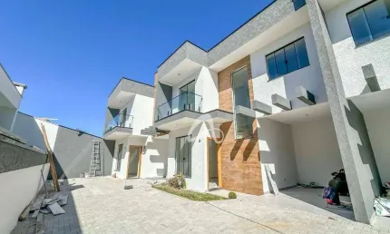 Sobrado novo à venda em condomínio, 3 quartos (1 suíte) - bairro pinheirinho, curitiba/pr.