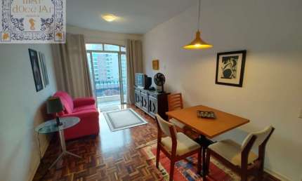 Venda Apartamento em Santos SP - mAr dOce lAr com sacada a 1 quadra da Praia do Boqueirão em Santos SP em frente a Pinacoteca Benedicto Calixto.