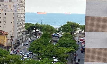 MARAVILHOSO apartamento vista mar no canal 1 próximo à praia (400m) mobiliado com closet, home office e garagem demarcada | José Menino - Santos SP
