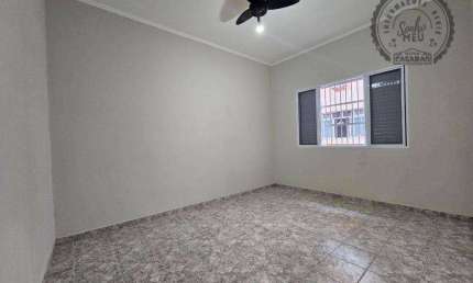 Casa com 1 quarto para alugar na Rua Mococa, Boqueirão, Praia Grande