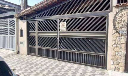 Casa com 2 quartos à venda na Rua Paula Ney, Vila Assunção, Praia Grande
