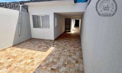 Casa com 2 dormitórios à venda, 70 m² por R$ 419.000 - Maracanã- Praia Grande/SP