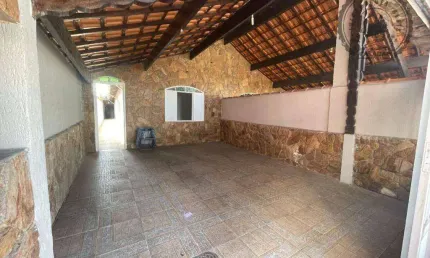 Casa com 3 quartos à venda na Rua Nicarágua, Guilhermina, Praia Grande